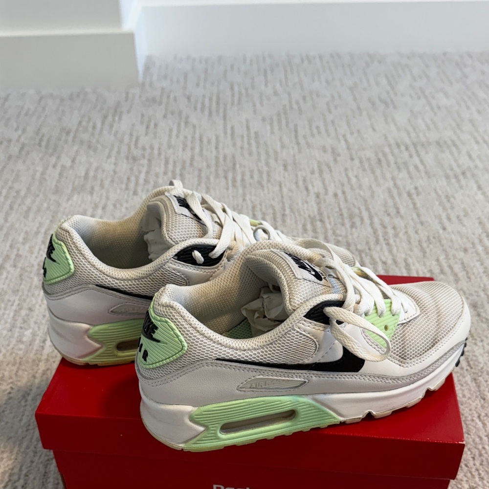 Nike Women's Sneakers - White and Light Green